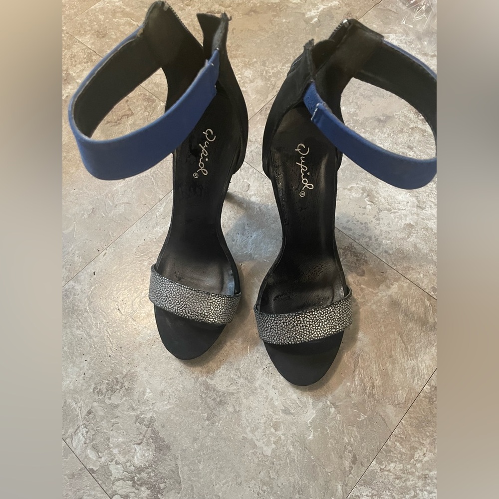 Colorblock Suede Heels - Picture 2 of 3
